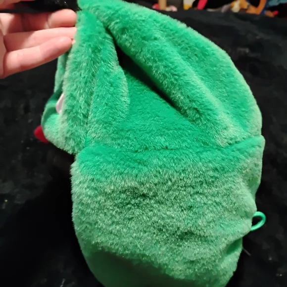 Grrrrr  Plush Animal Hat - Picture 5 of 5